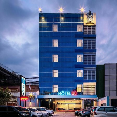 Hotel 88 Mangga Besar Raya 120 Jakarta By Wh Buitenkant foto