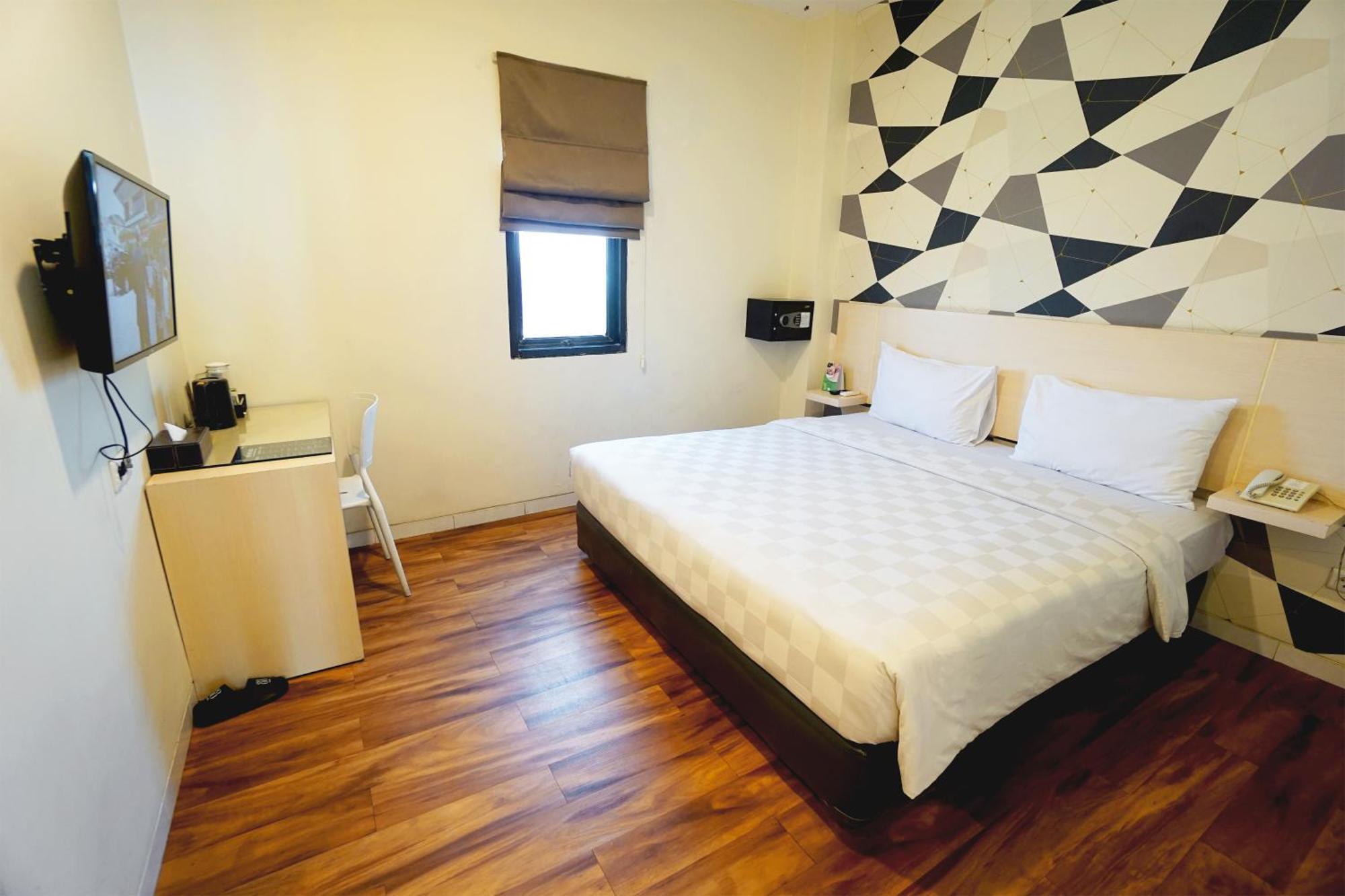 Hotel 88 Mangga Besar Raya 120 Jakarta By Wh Buitenkant foto