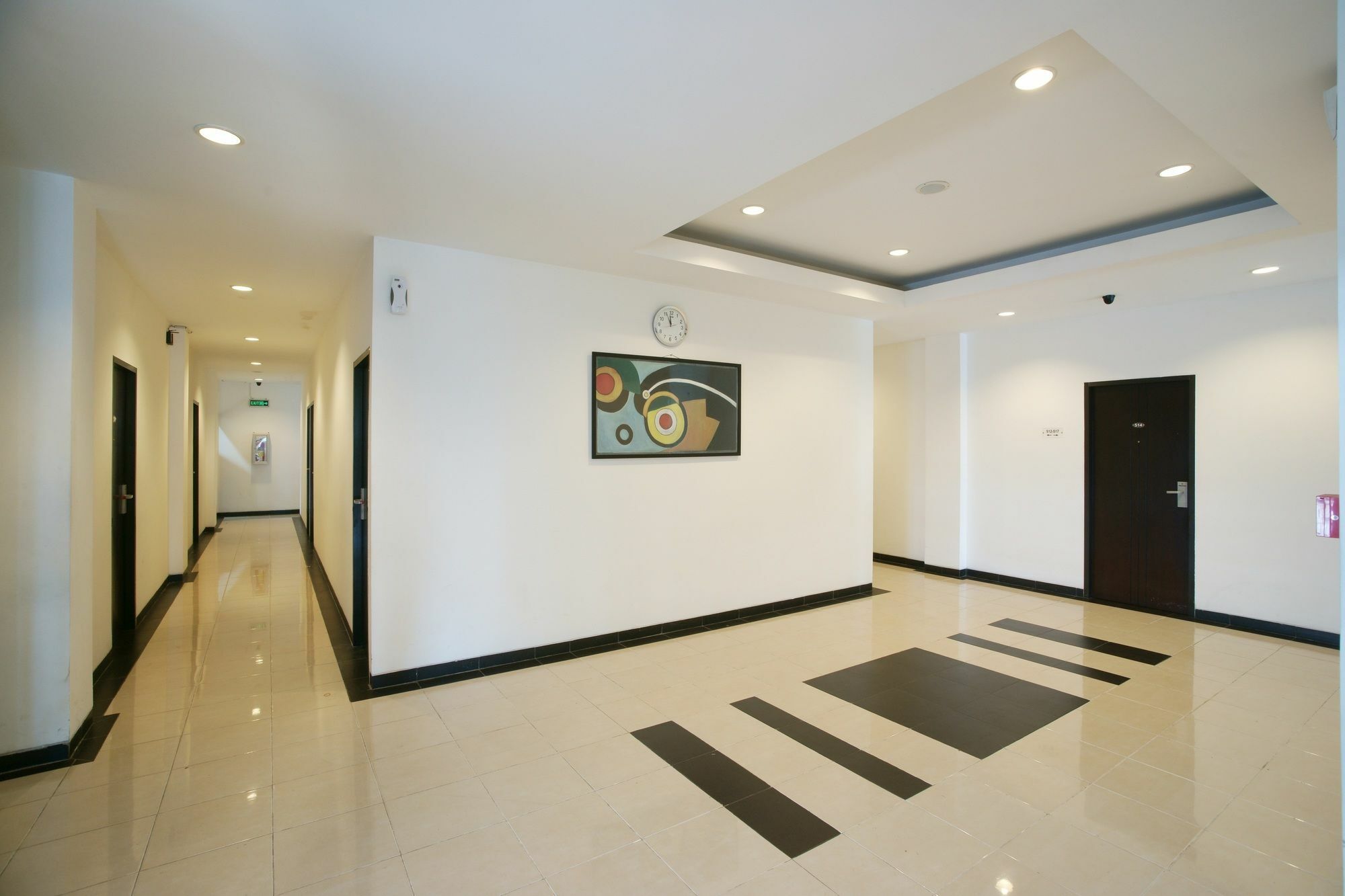 Hotel 88 Mangga Besar Raya 120 Jakarta By Wh Buitenkant foto